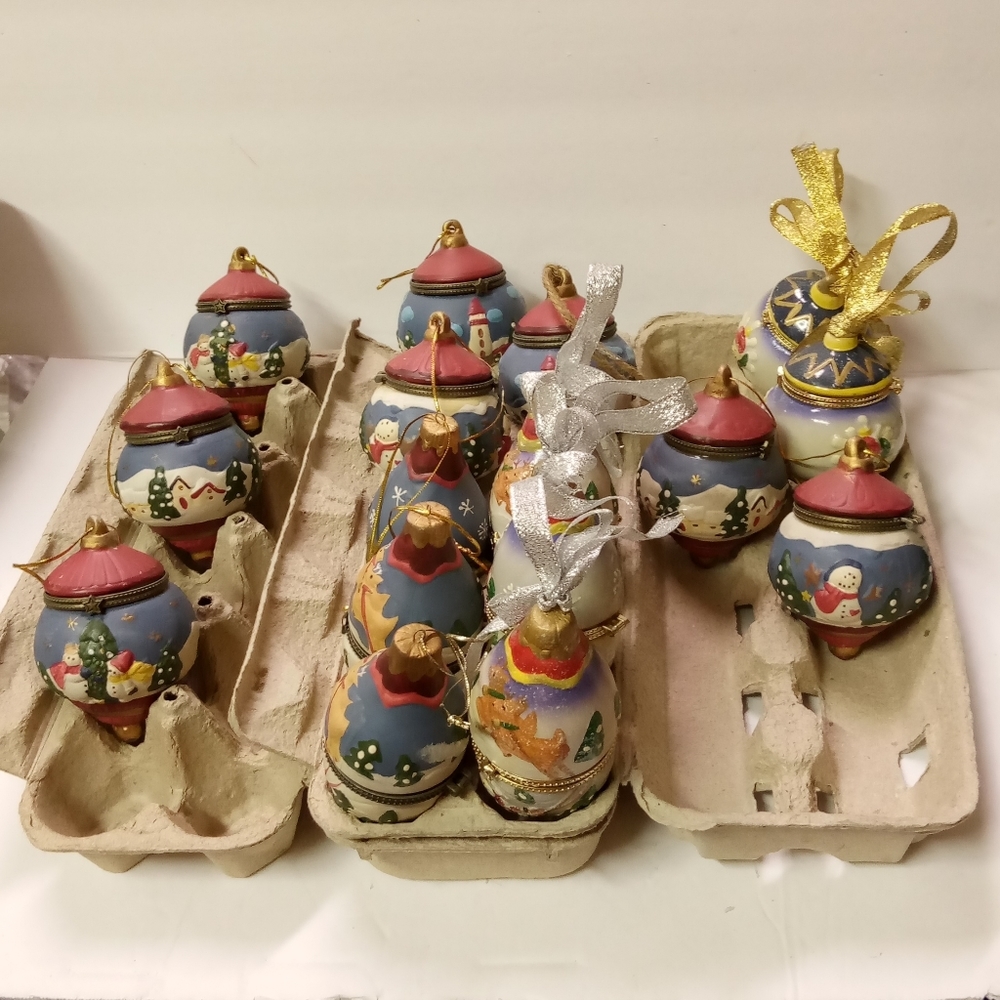 16 Vintage Tree Ornament Trinket Boxes Hand-Painted Hinged Porcelain